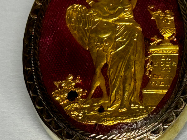 Neoclassical 14ct Gold French 18th Century Jewel Cupid and Psyche Brooch, c.1760