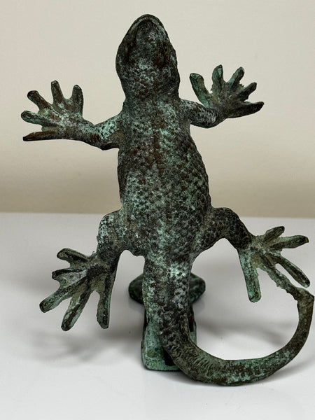 🦎 Rare Arts & Crafts Bronze Gecko Door Knocker Sculpture, c.1915 – Attributed to the Style of Oscar Bruno Bach (1884–1957)