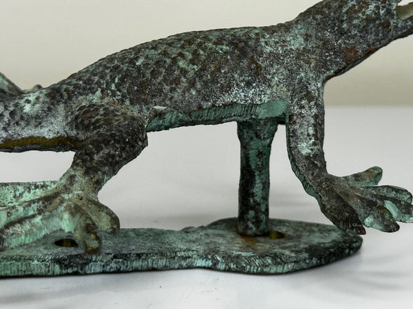🦎 Rare Arts & Crafts Bronze Gecko Door Knocker Sculpture, c.1915 – Attributed to the Style of Oscar Bruno Bach (1884–1957)