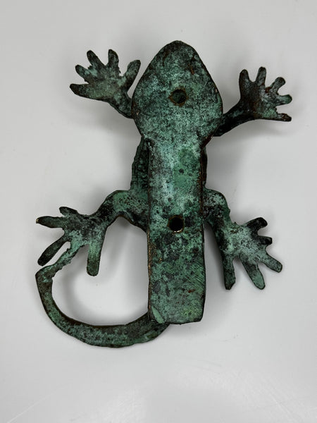 🦎 Rare Arts & Crafts Bronze Gecko Door Knocker Sculpture, c.1915 – Attributed to the Style of Oscar Bruno Bach (1884–1957)