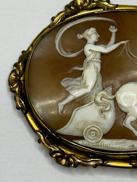Aurora, Goddess of the Dawn — Important Italian Neoclassical Shell Cameo Brooch, c.1820
