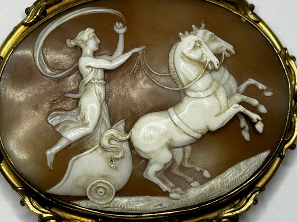 Aurora, Goddess of the Dawn — Important Italian Neoclassical Shell Cameo Brooch, c.1820